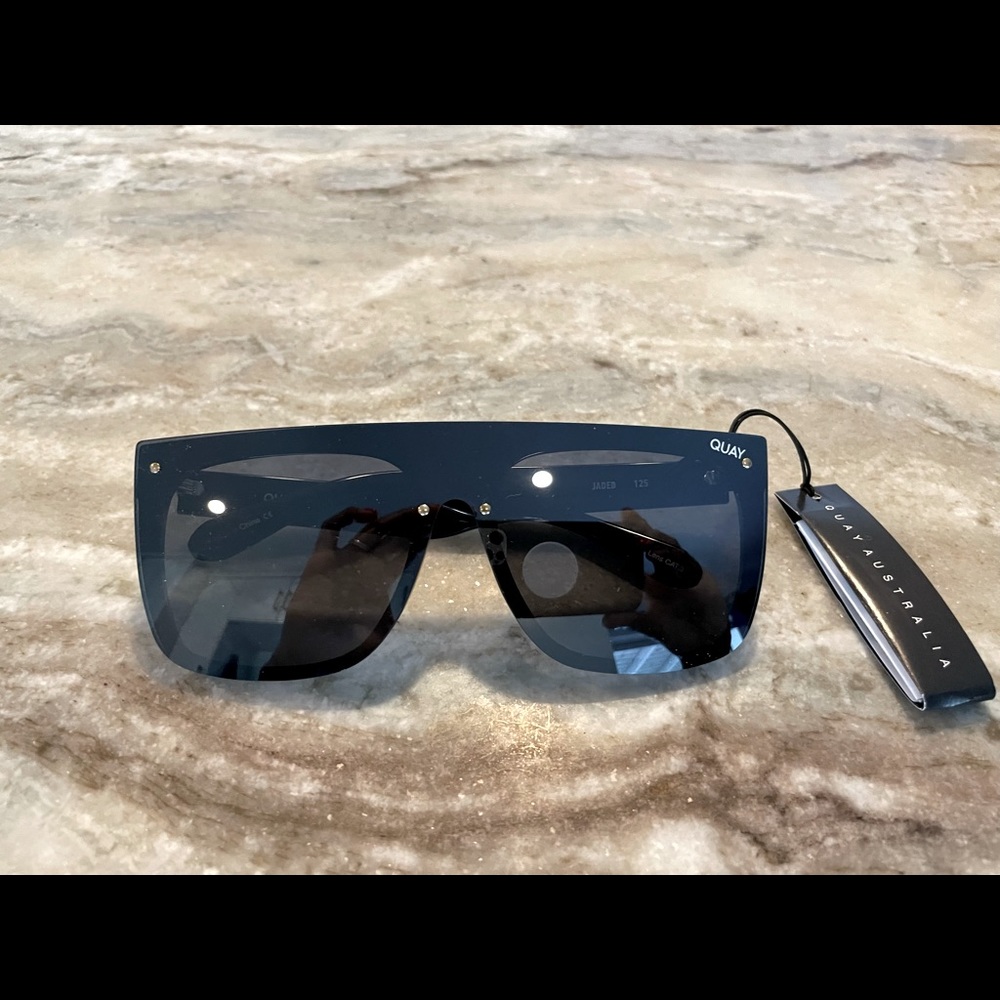 COPY - Quay Jaded sunglasses